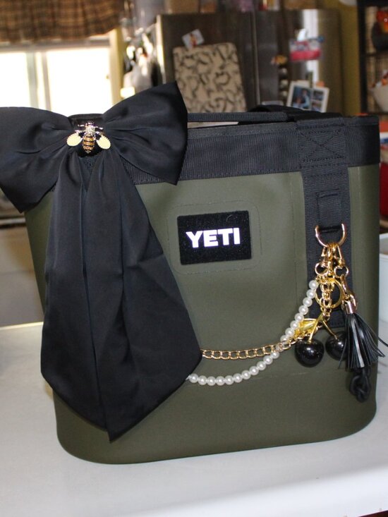 YETI Handbags - NWOT YETI CAMINO 20 with YETI SIDEKICK DRY CASE & CHARMS STUNNING!!